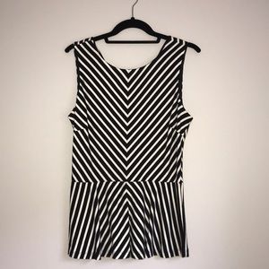 SIZE 8 BANANA REPUBLIC STRIPED BLOUSE